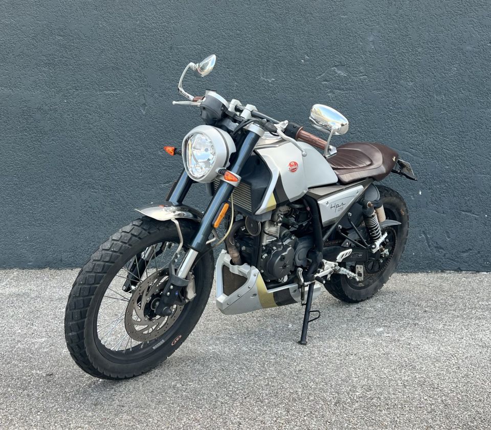 FB MONDIAL HPS 125 HIPSTER 4