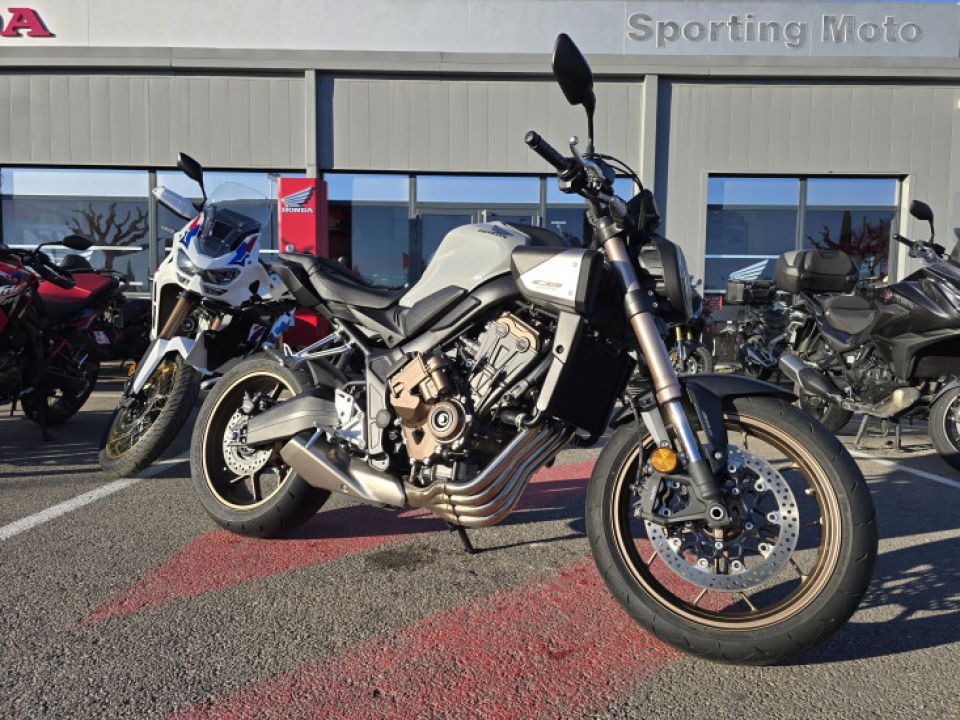 HONDA CB650R Neo Sports Café 4