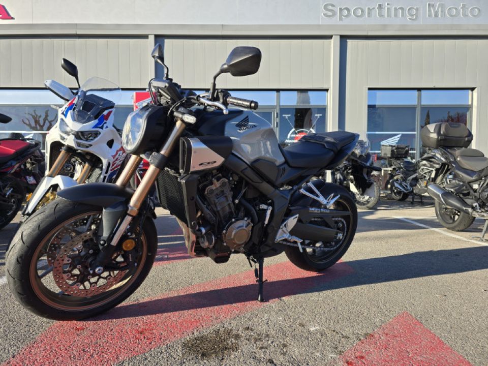 HONDA CB650R Neo Sports Café 4