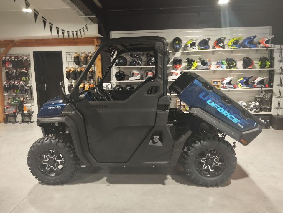 CF MOTO UFORCE 1000 4