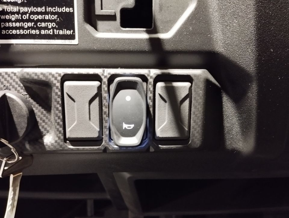 CF MOTO UFORCE 1000 4