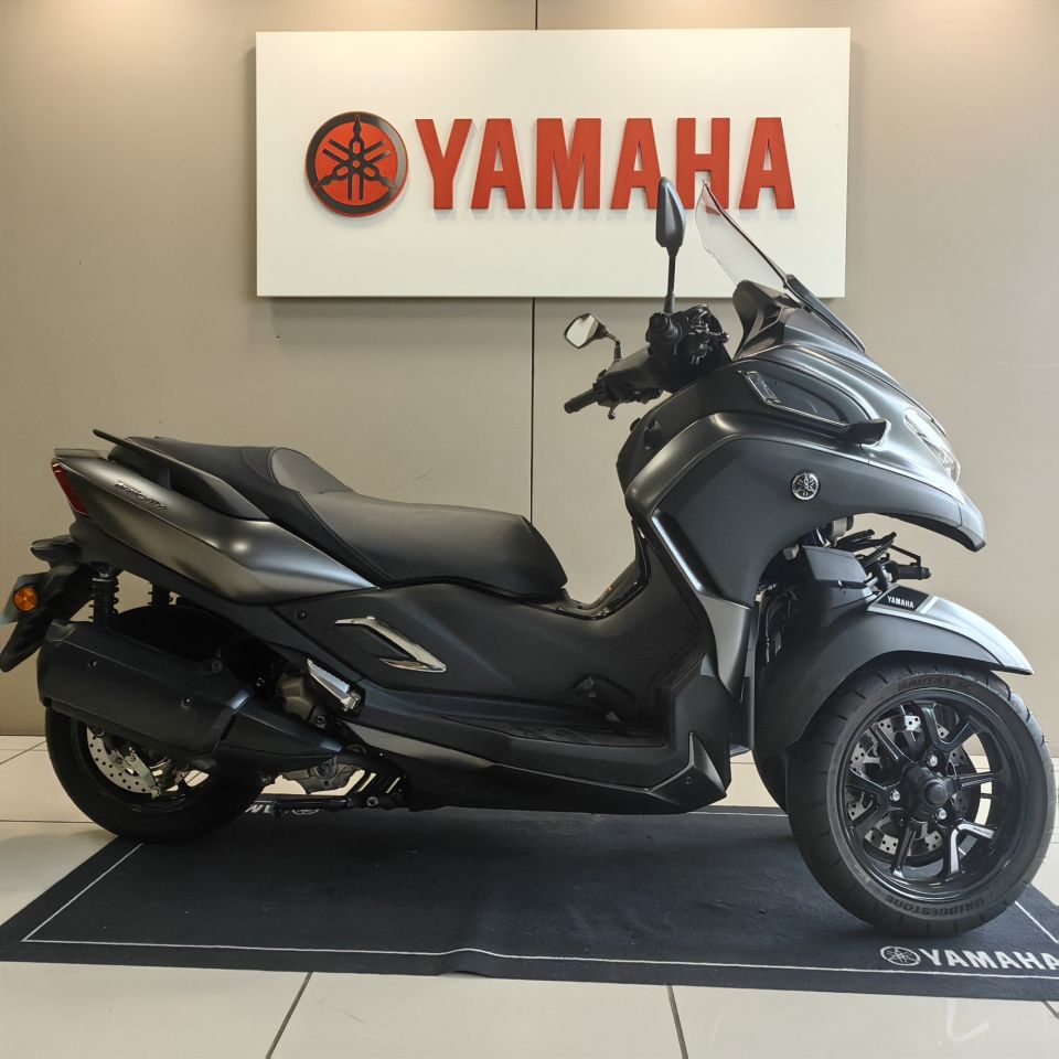 YAMAHA TRICITY 300 4
