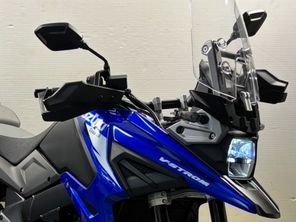 SUZUKI DL V-STROM 1050 4