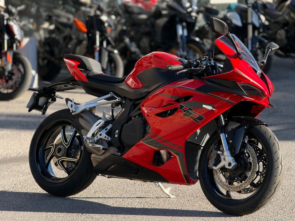 QJ MOTOR SRK 921 RR 4