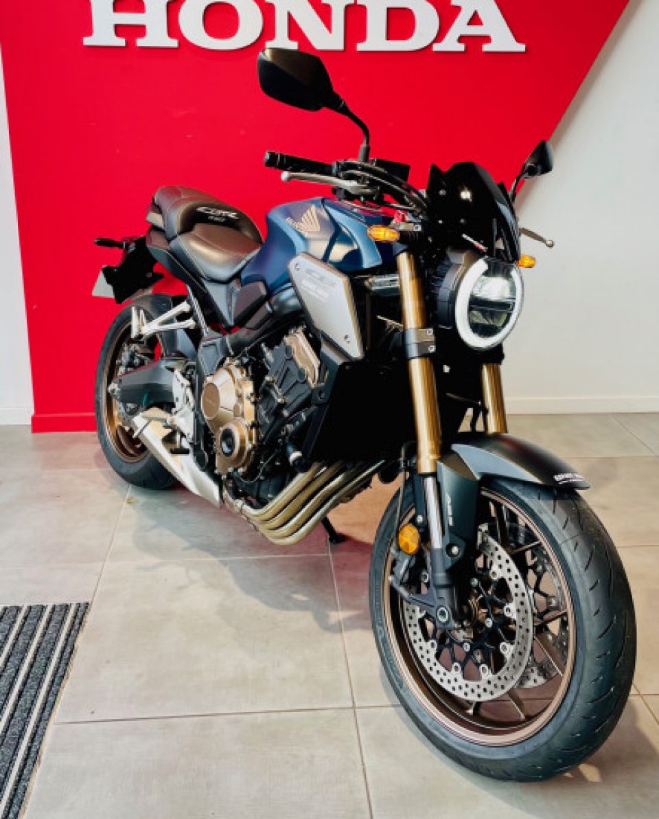 HONDA CB650R Neo Sports Café 4
