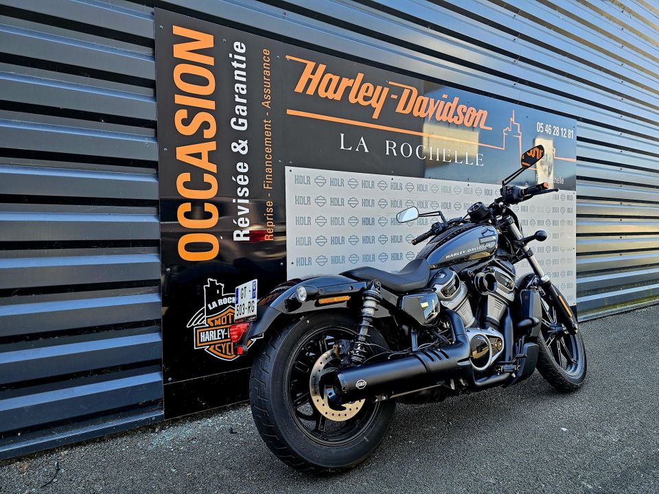HARLEY-DAVIDSON SPORTSTER NIGHTSTER 975 4