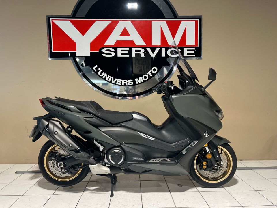 YAMAHA XP T-MAX 560 TECH MAX KAMO 4