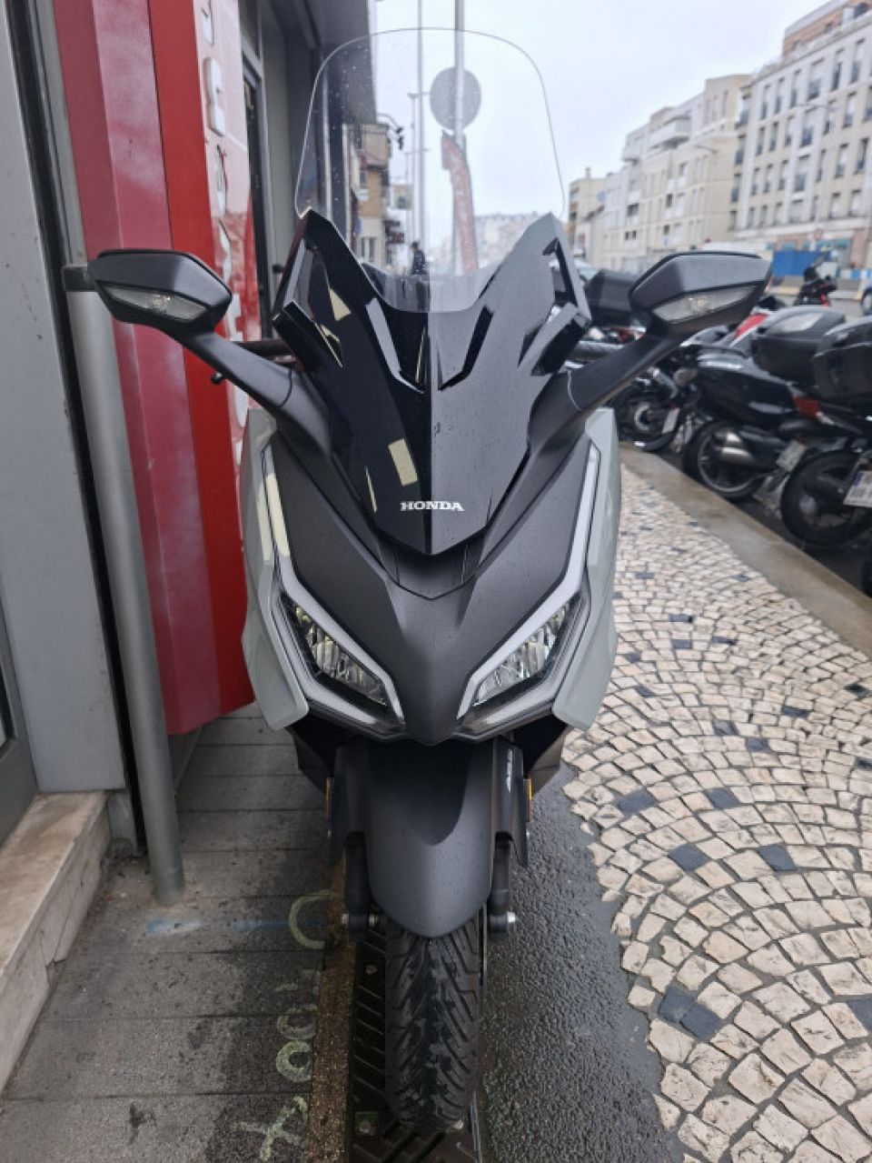 HONDA FORZA 125 ABS 4