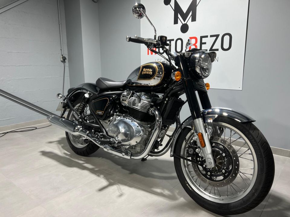 ROYAL ENFIELD CLASSIC 4