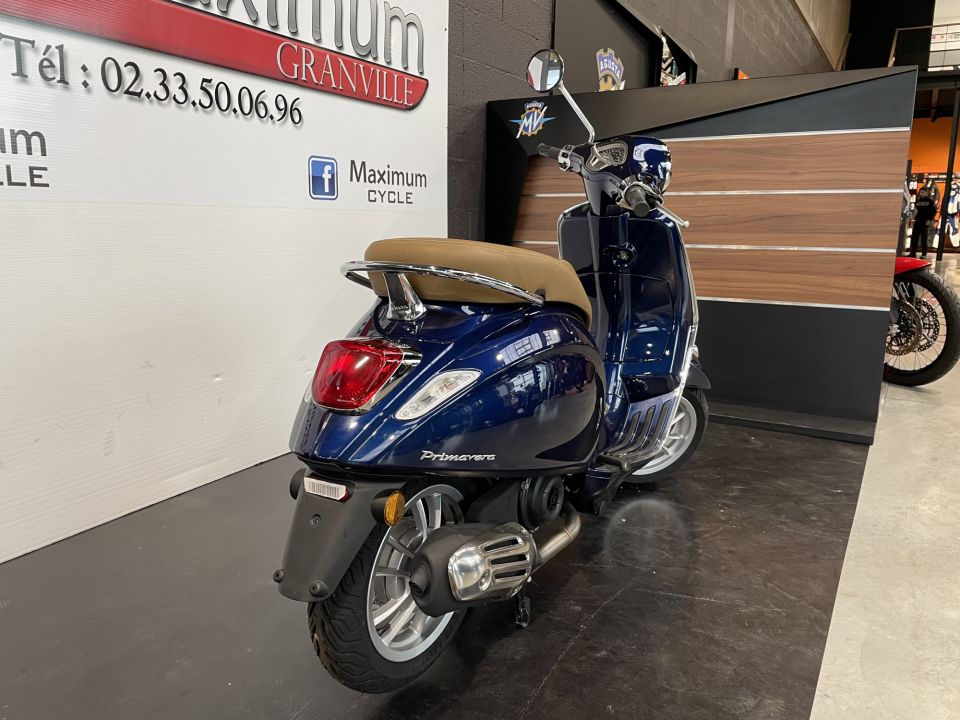 VESPA PRIMAVERA 50 4