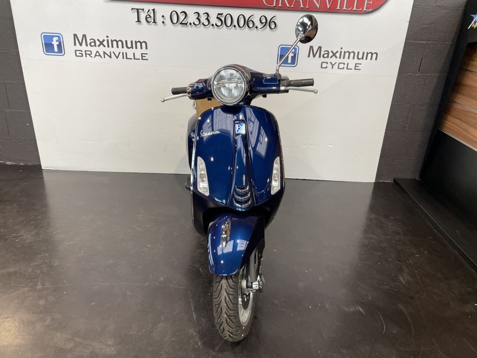 VESPA PRIMAVERA 50 4