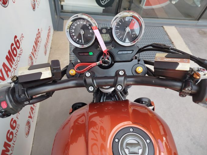YAMAHA XJR 1300 4