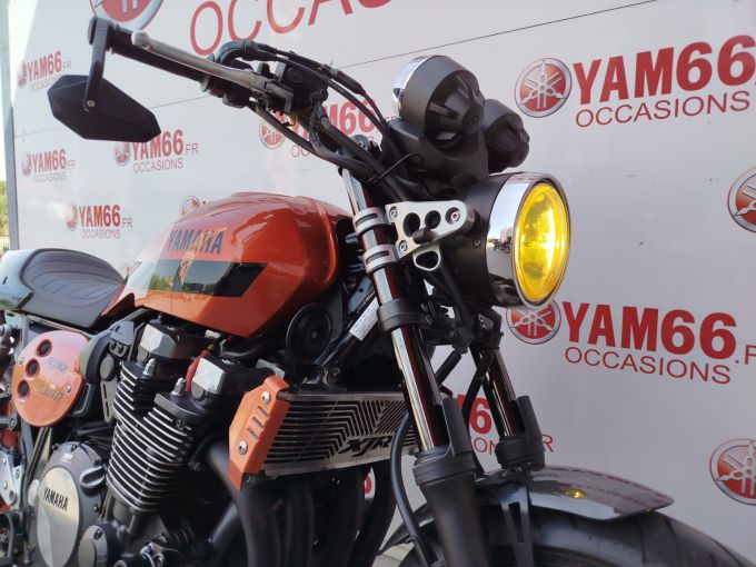 YAMAHA XJR 1300 4