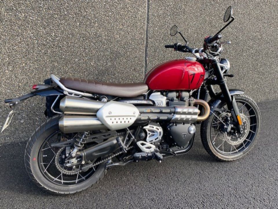 TRIUMPH SCRAMBLER 1200 4