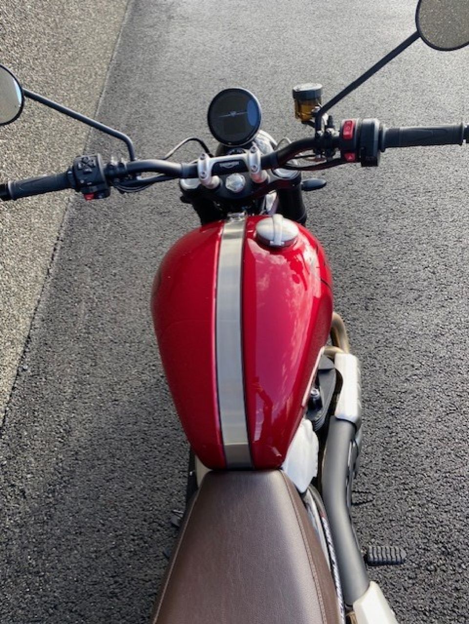 TRIUMPH SCRAMBLER 1200 4