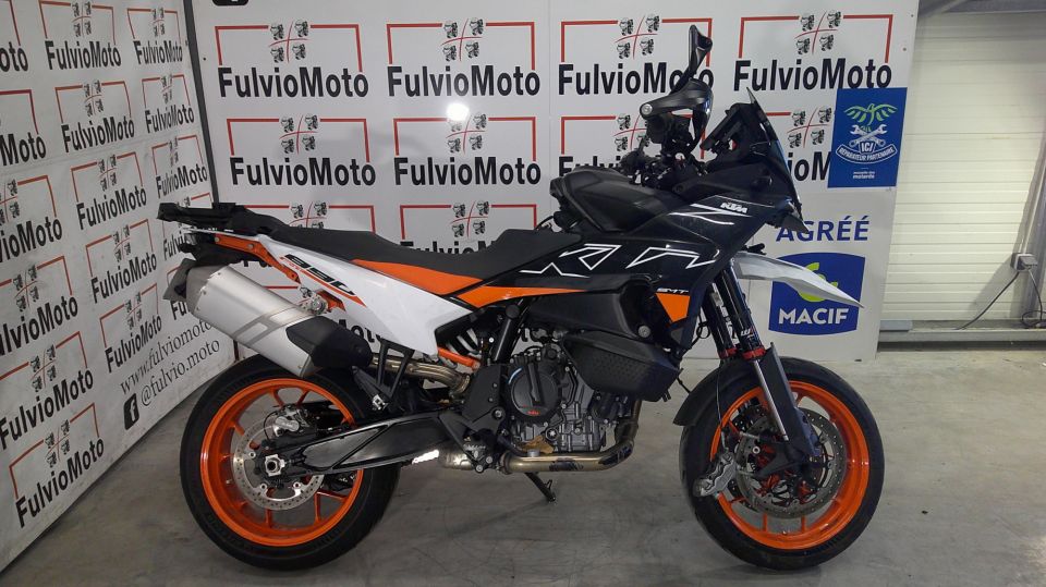 KTM 890 SMT 4