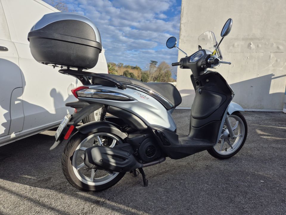 PIAGGIO LIBERTY 125 Iget 4