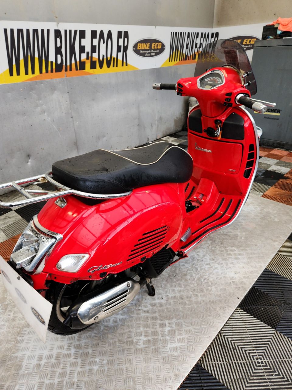 VESPA GRANTURISMO 125 4