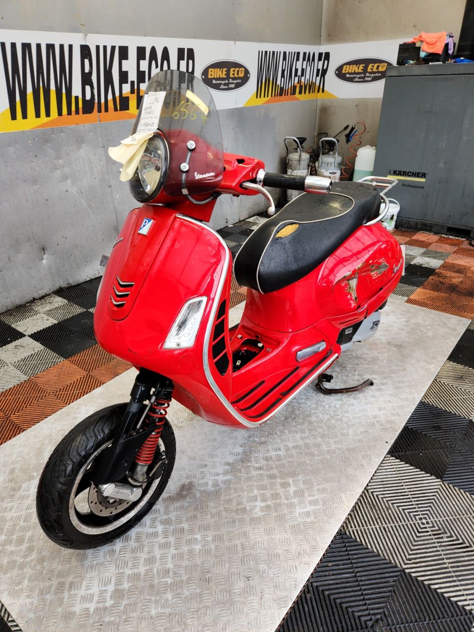 VESPA GRANTURISMO 125 4