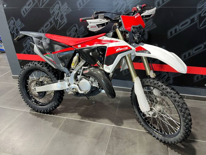 FANTIC xe 125 4