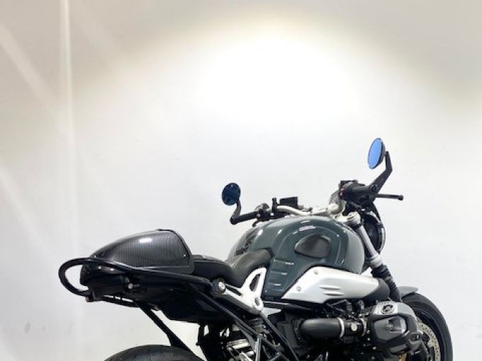 BMW R NineT PURE 4