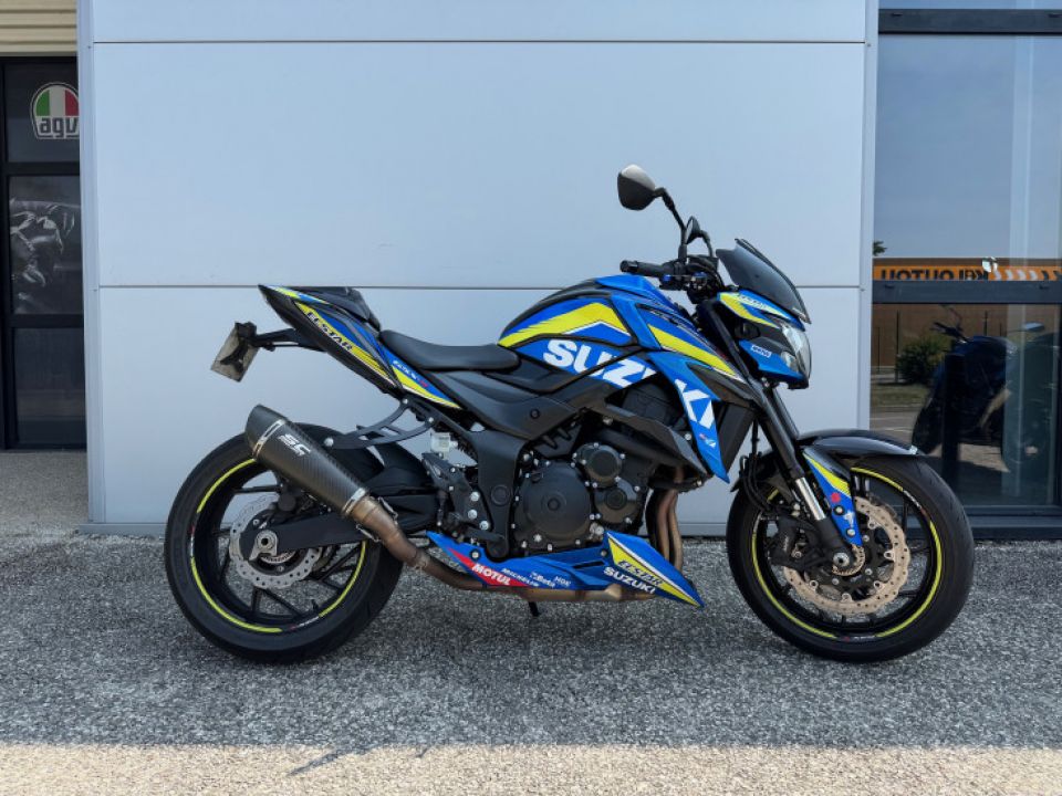 SUZUKI GSX-S 750 4