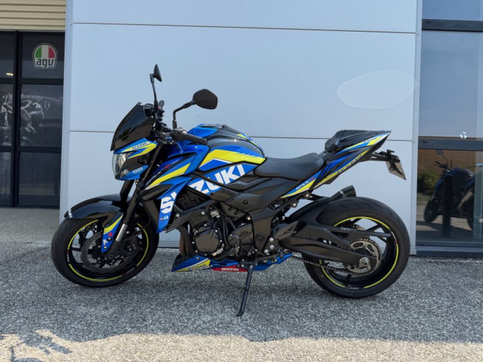 SUZUKI GSX-S 750 4