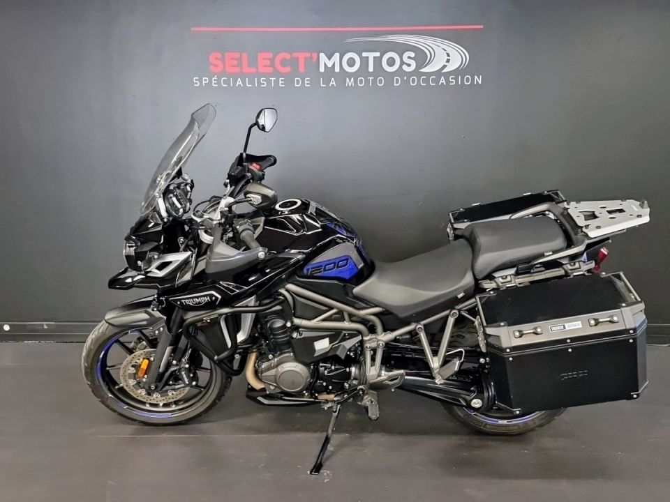 TRIUMPH TIGER 1200 EXPLORER XRX 4