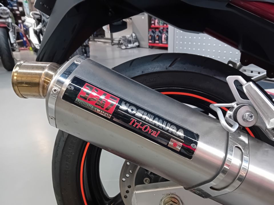 SUZUKI GSF 650 S BANDIT 4