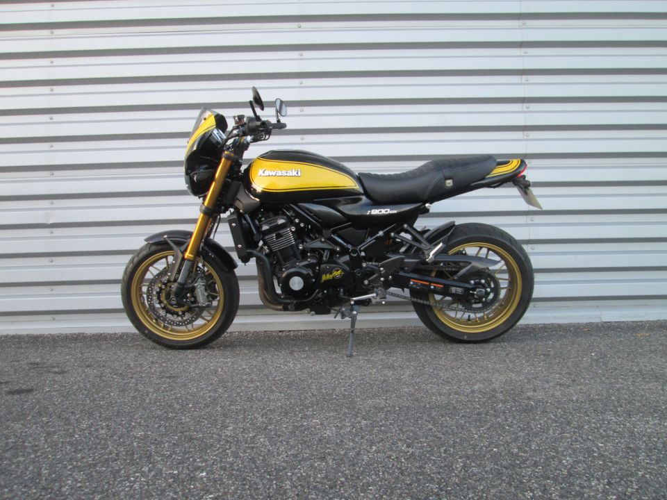 KAWASAKI Z900 RS SE 4