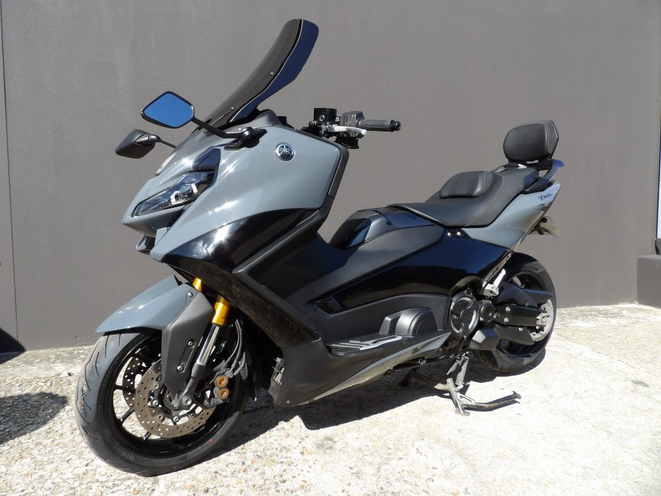YAMAHA XP T-MAX 560 TECH MAX 4