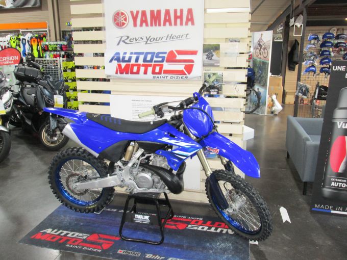YAMAHA 250 YZ 2025 4