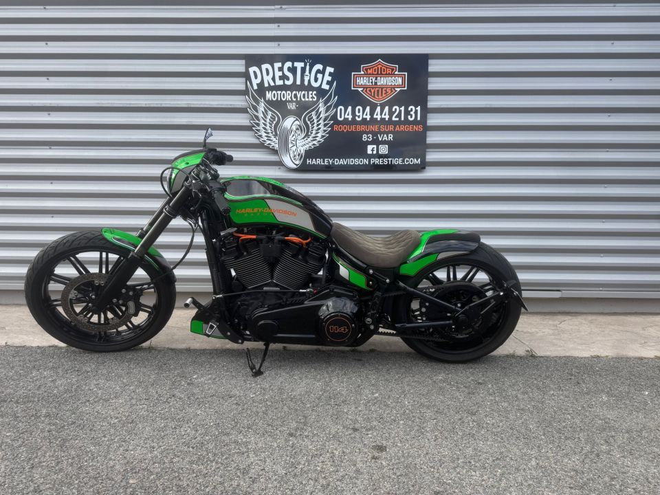 HARLEY-DAVIDSON SOFTAIL BREAKOUT 1868 4