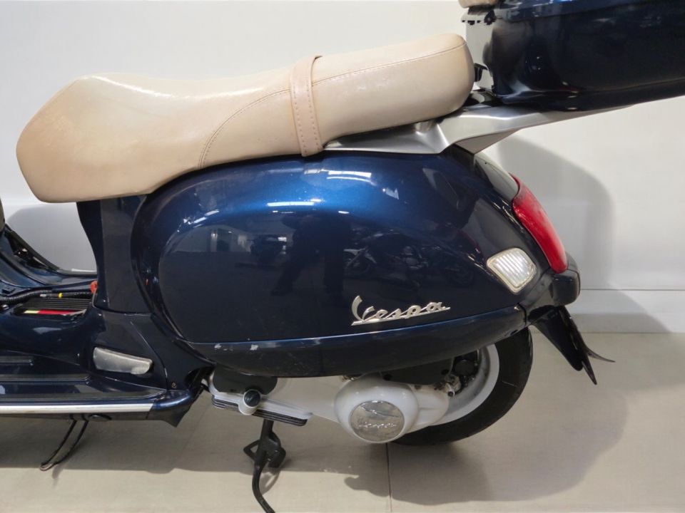 PIAGGIO VESPA 4