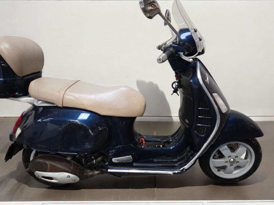 PIAGGIO VESPA 4