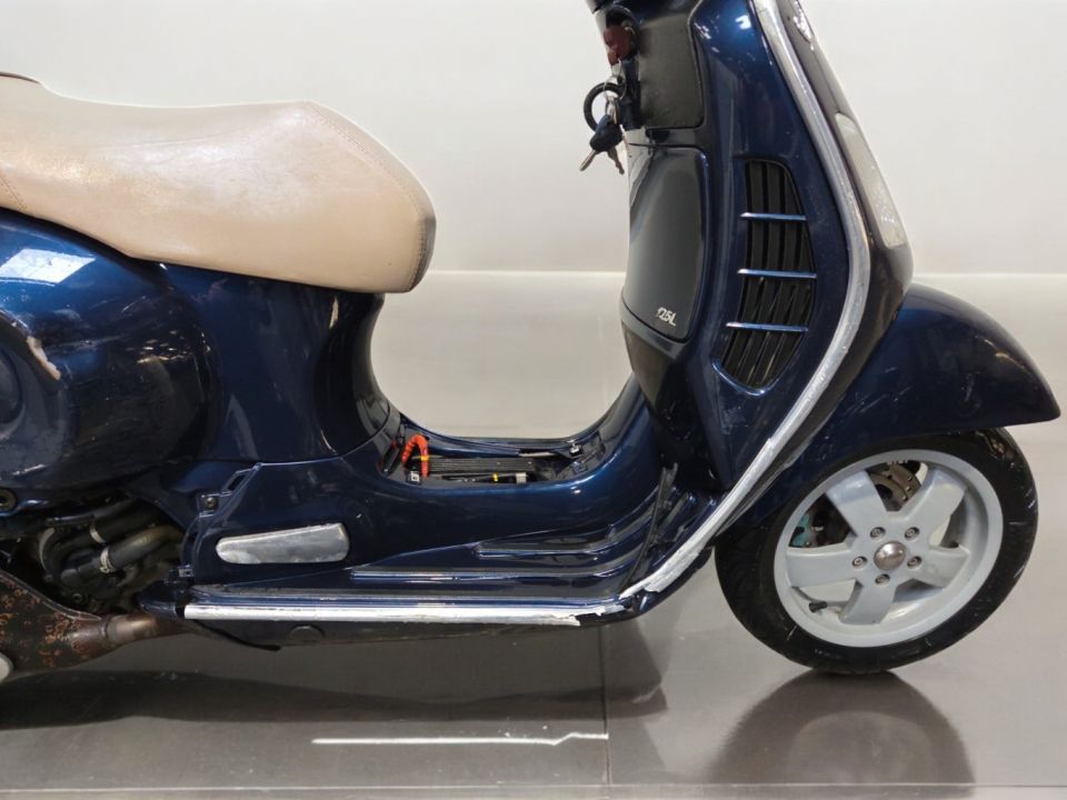 PIAGGIO VESPA 4