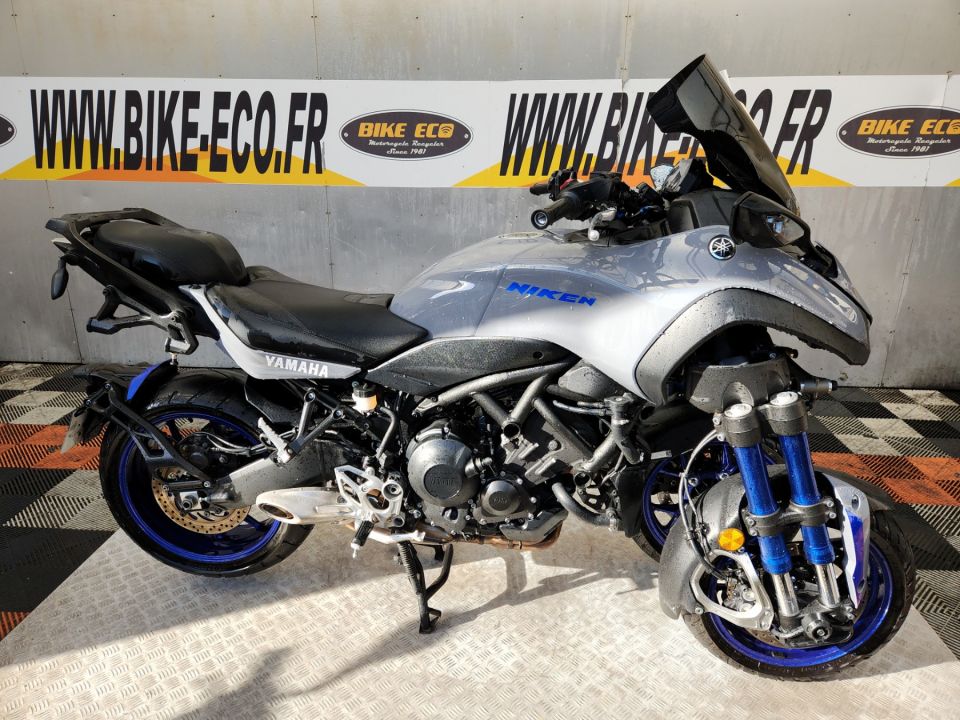 YAMAHA NIKEN 850 GT 4