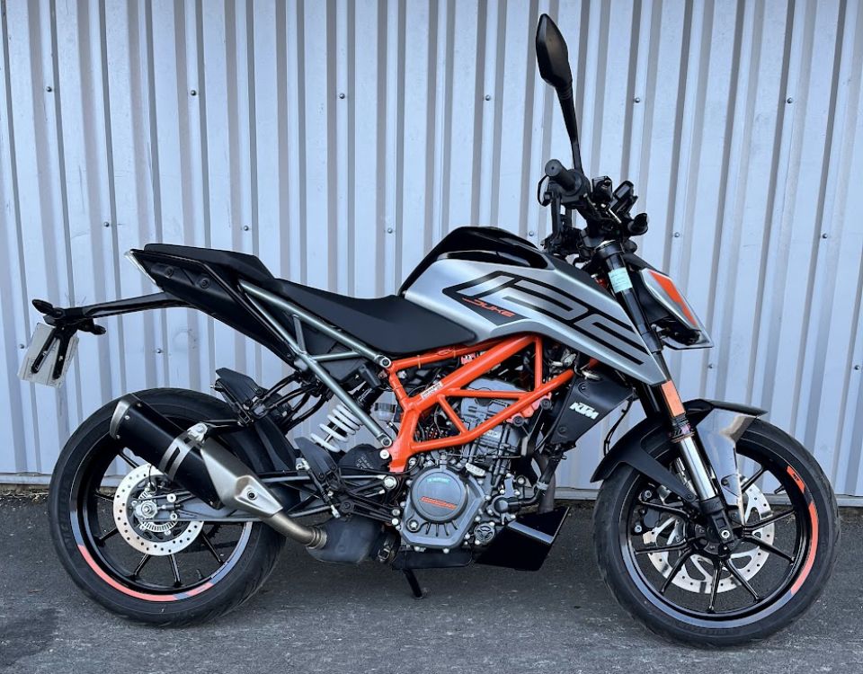 KTM 125 DUKE ABS 4