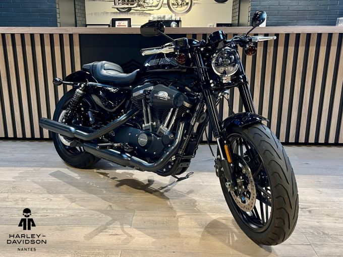 HARLEY-DAVIDSON SPORTSTER ROADSTER 1200 4