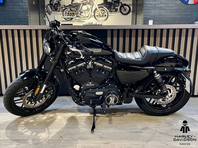 HARLEY-DAVIDSON SPORTSTER ROADSTER 1200 4