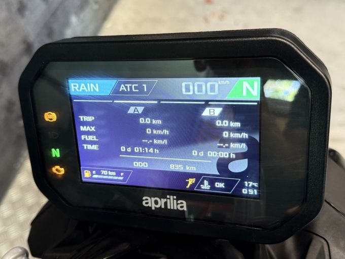 APRILIA TUONO 457 4