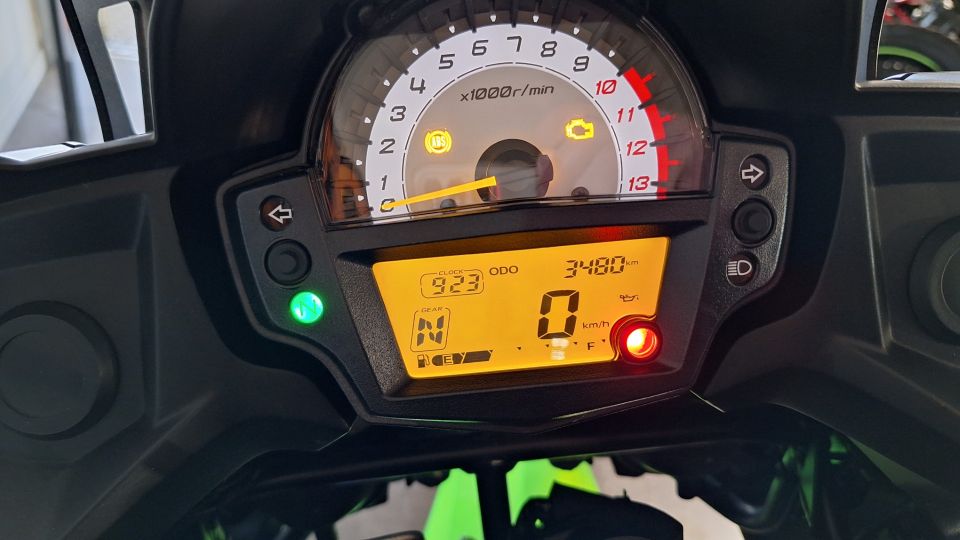 KAWASAKI VERSYS 47.5CV 4