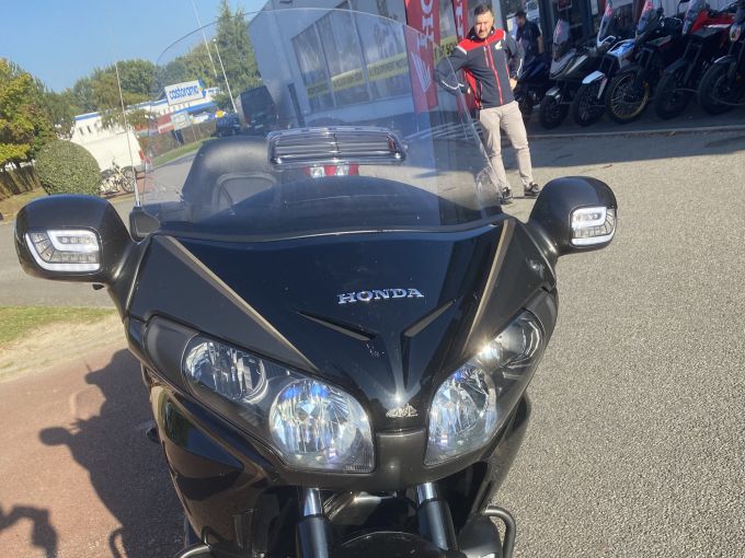 HONDA GL1800 4