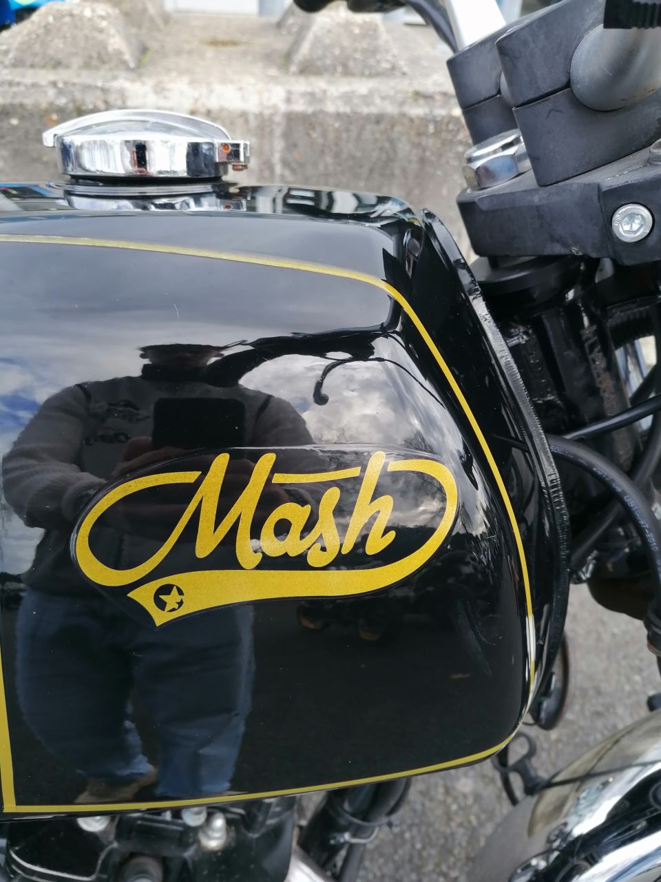 MASH BLACK SEVEN 125 4