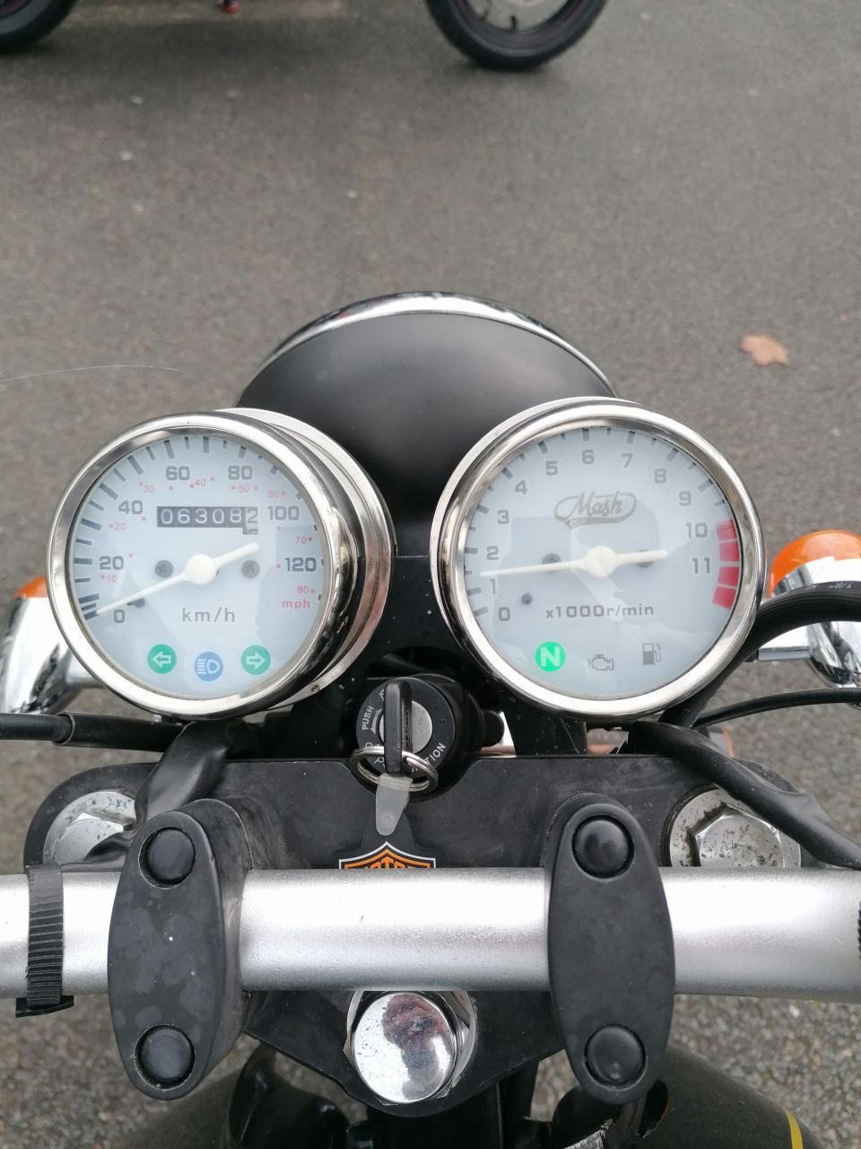 MASH BLACK SEVEN 125 4