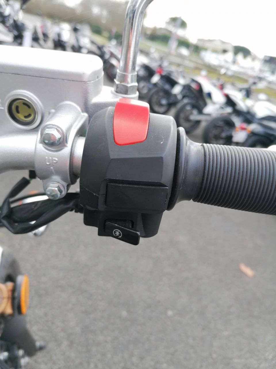 MASH BLACK SEVEN 125 4