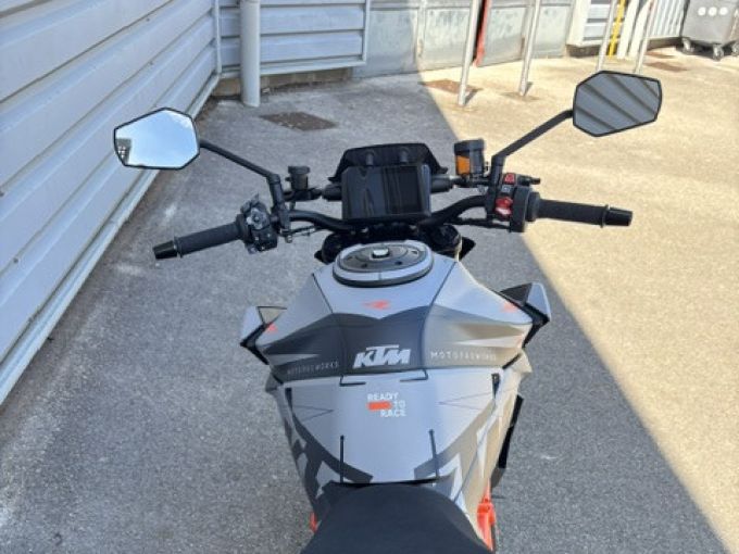 KTM 1390 SUPER DUKE R 4