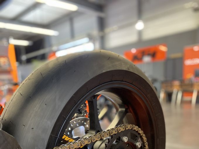 KTM RC 8C 4
