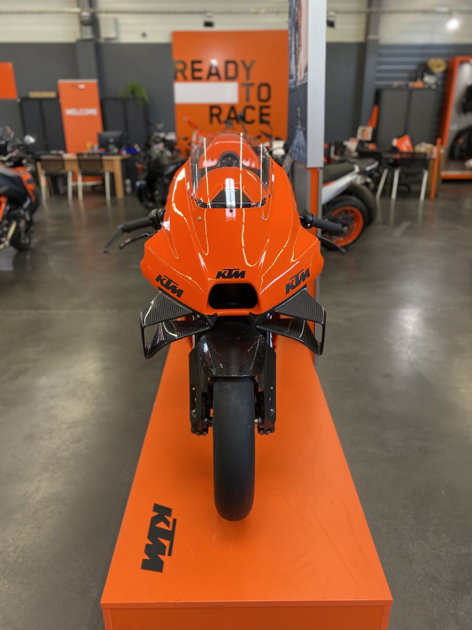 KTM RC 8C 4