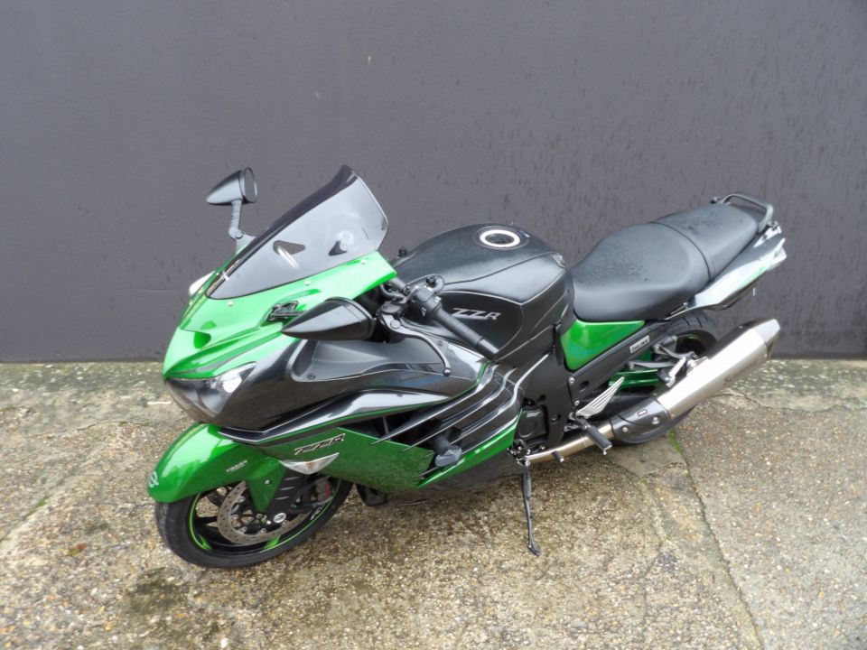 KAWASAKI ZZR 1400 PERFORMANCE SPORT 4
